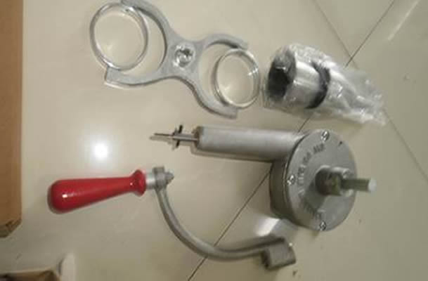 Hand Crank Inpetrogemilang
